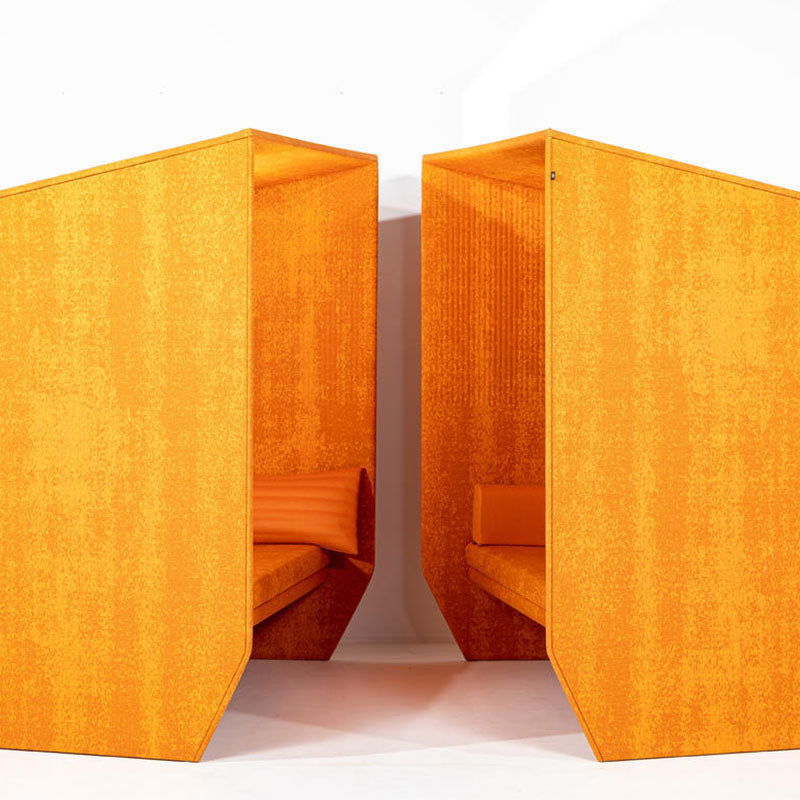 BuzziSpace BuzziHub Acoustic Pod - Muffle USA LLC